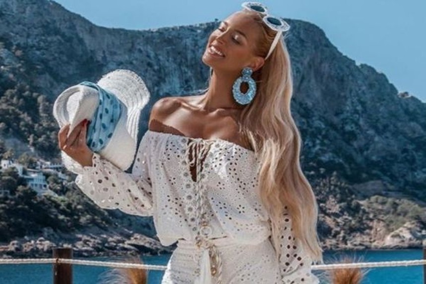 พบมหาเศรษฐีไร้บ้านเป็นของขวัญคริสต์มาส