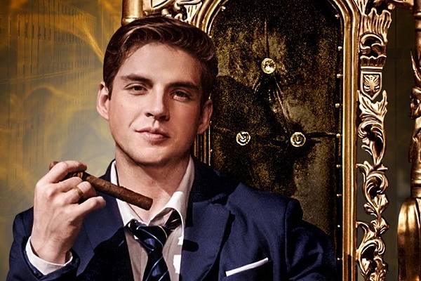 Mafya Babası Lisede Oyuncu