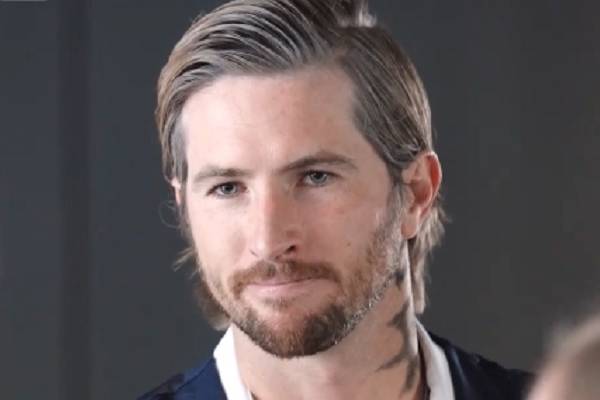 Chinh Phục Ông Chú Quyến Rũ bằng tiếng Việt