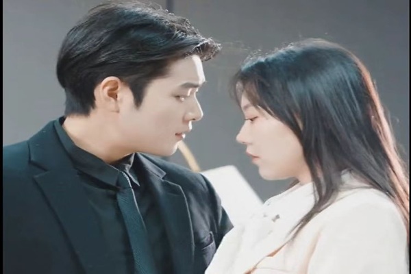 億萬爹哋追妻36計短劇線上看