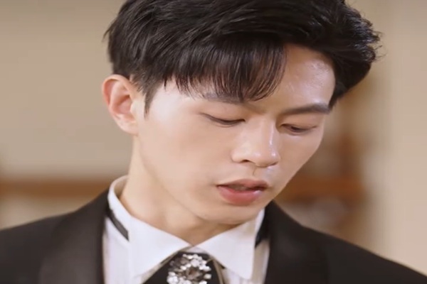 冰山大狀的溫柔短劇