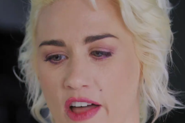 命定之咬狼王的新娘遊戲影評反派女配