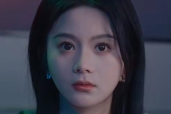 咬清梨女主角馬秋元