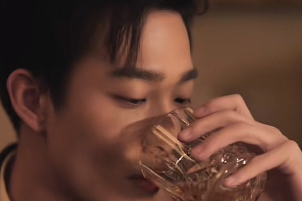 玫瑰炙野姚冠宇劇照