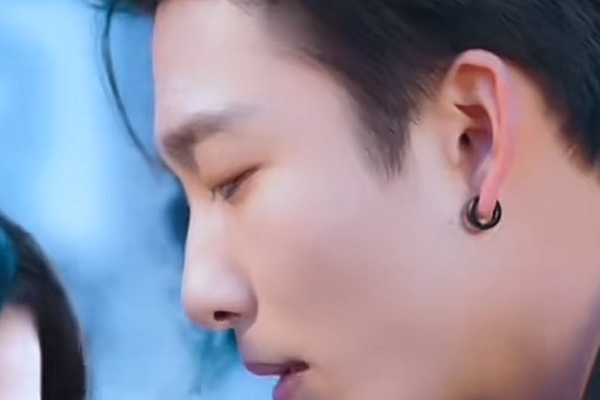 夜的第七章男主姚冠宇