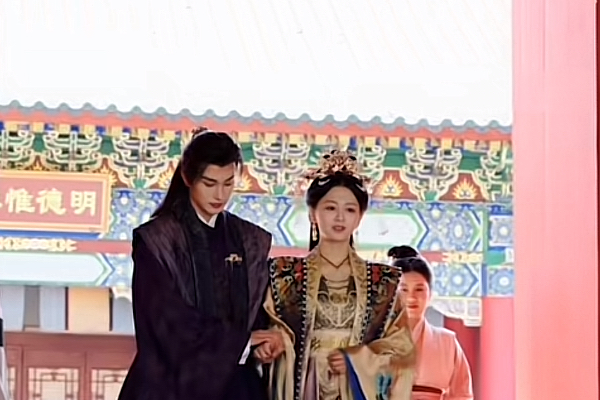 折腰影評小喬替嫁大喬