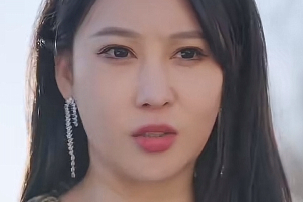 以愛之名掩蓋罪行演員葉瑤兮