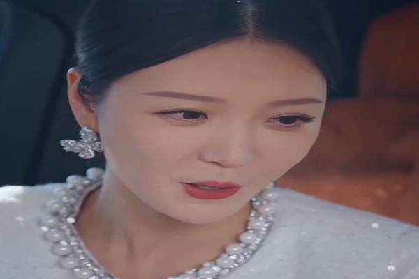 以愛之名掩蓋罪行短劇