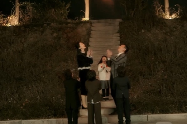 哥哥還你一雙眼劇情