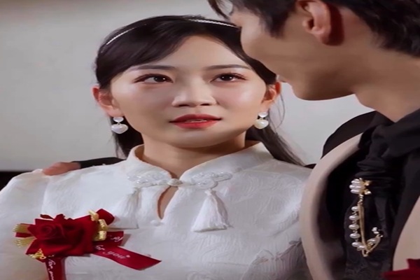 褪下軍裝後短劇線上看