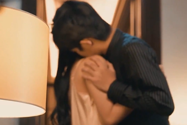 《失控暗戀對象總是想撩我》線上看兩人一夜意外