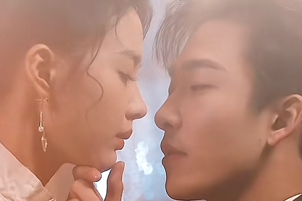 破碎亦芳華結局男女主曖昧瞬間