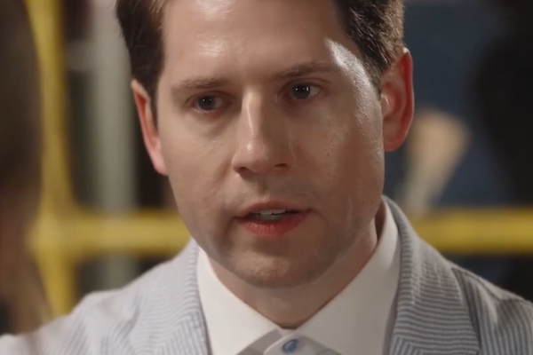 閨蜜的禁戀14年差蘇菲未婚夫麥可