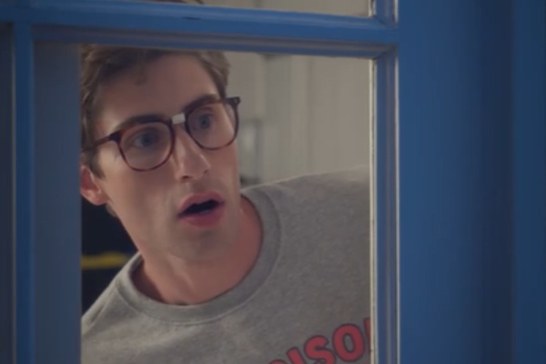 泳池邊的夏日戀習曲劇情