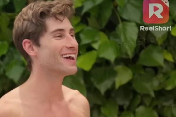 泳池邊的夏日戀習曲美劇