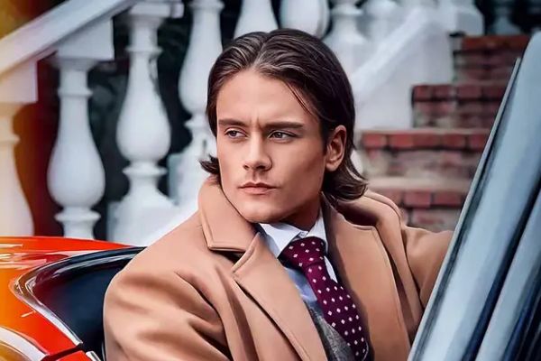 狼人電影推薦總裁的代嫁新娘