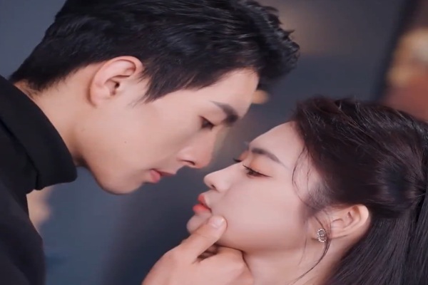 錯失心頭月短劇線上看