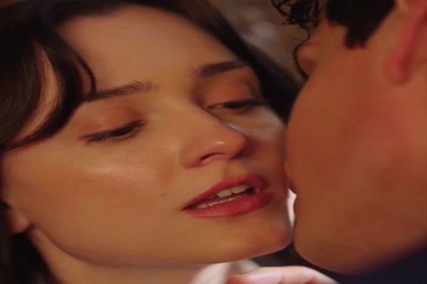 愛上我的壞蛋繼兄線上看