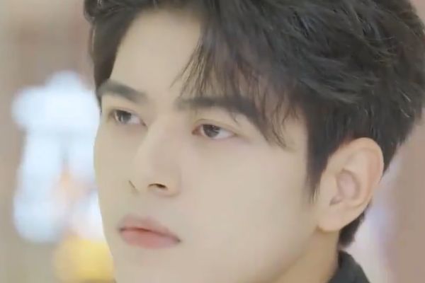 當她停止喜歡他線上看顧昭