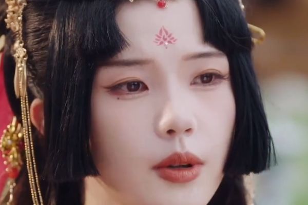 面紗之下線上看女主靈嬈