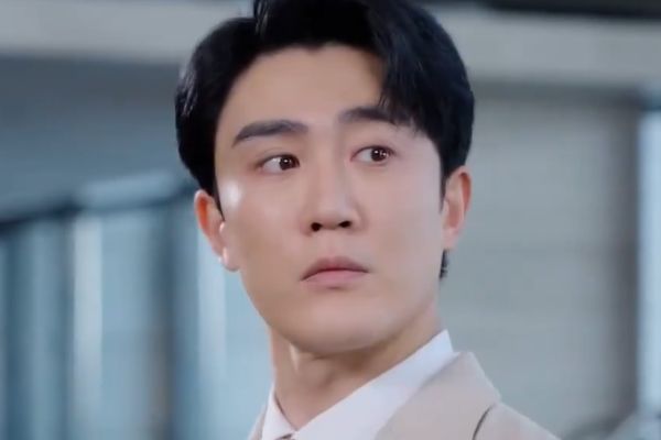 偏航半生終見燈塔線上看顧昭衍