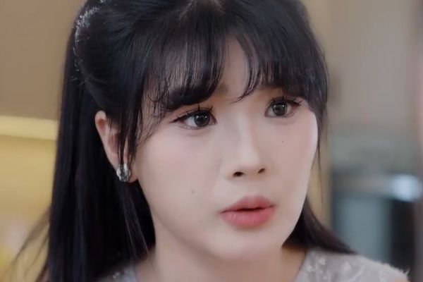 偏航半生終見燈塔線上看宋明珞