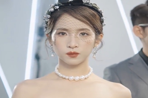 六年後她帶著孩子來找我短劇