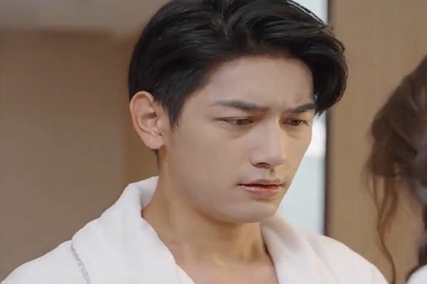 六年後她帶著孩子來找我線上看全集