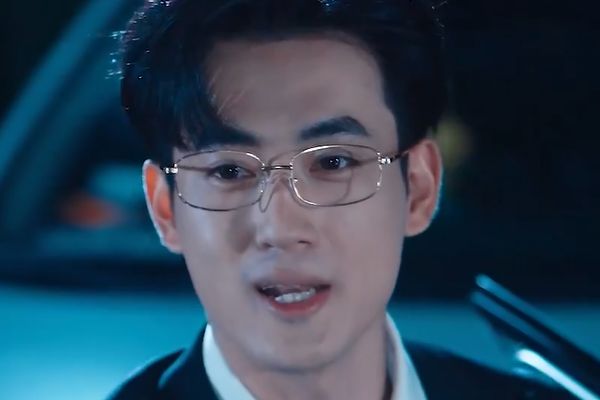 白月光歸來前我先死遁了線上看顧伯川