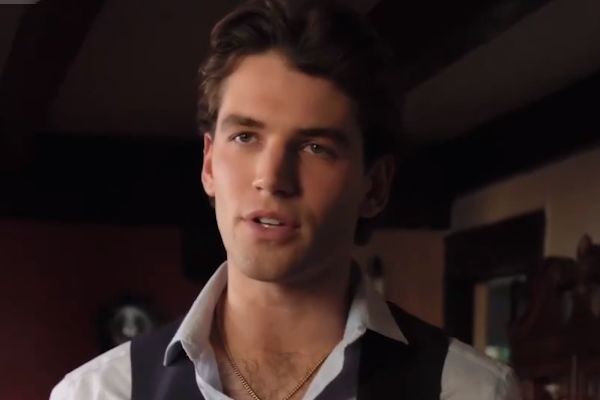 穿上她的設計美劇格蕾絲