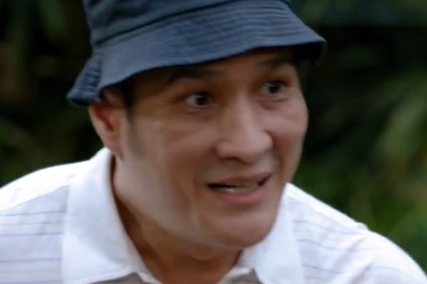 漂亮老婆陪過年線上看何伯伯
